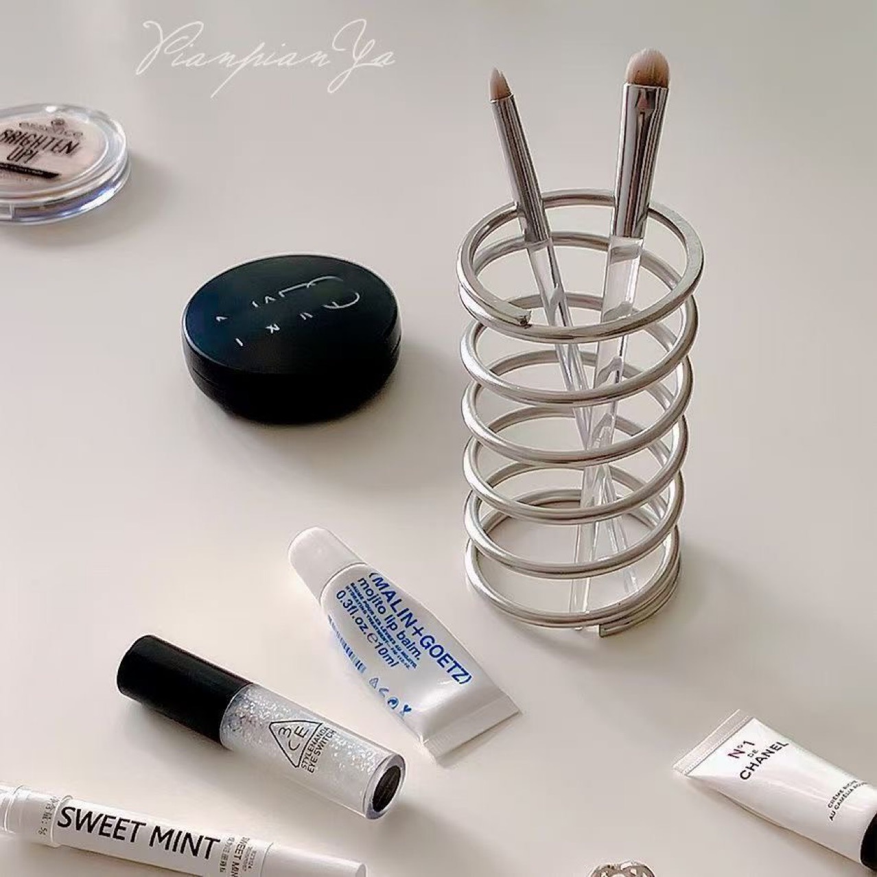 Tiny Home Bathroom Kit - Stainless Steel Toothbrush Holder Metal Bathroom