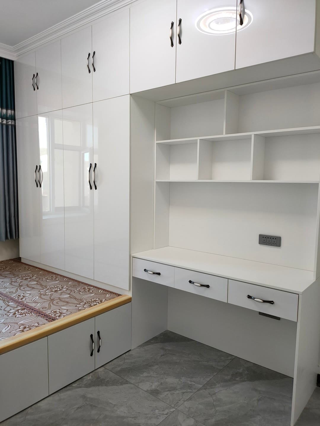 ^Custom Modern Tatami Bedroom  - Home Bathroom Dimensions recension och pris