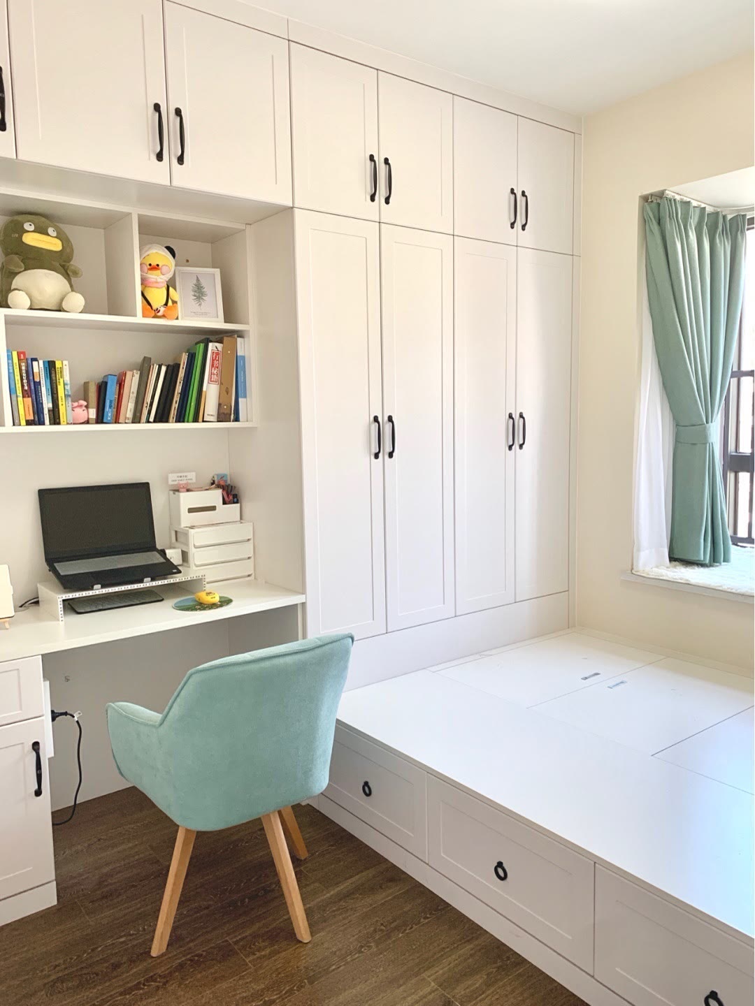 ^Custom Modern Tatami Bedroom  - Home Bathroom Dimensions recension och pris